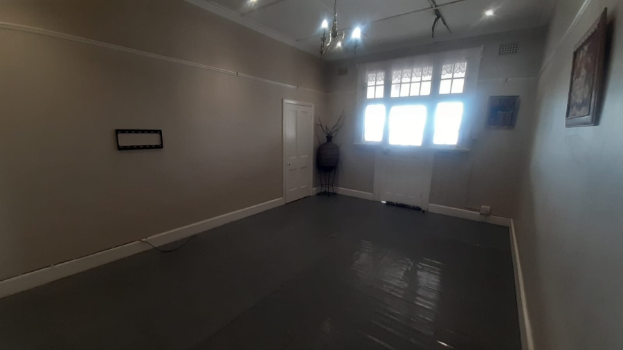 To Let 3 Bedroom Property for Rent in Mossel Bay Central Western Cape